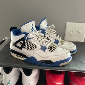 Jordan 4 Motorsport
